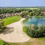 6 - Persoons Forest 209 *