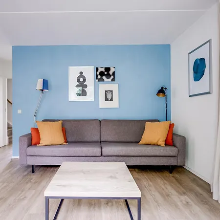 Semesterbostad 6 - Persoons Forest 209