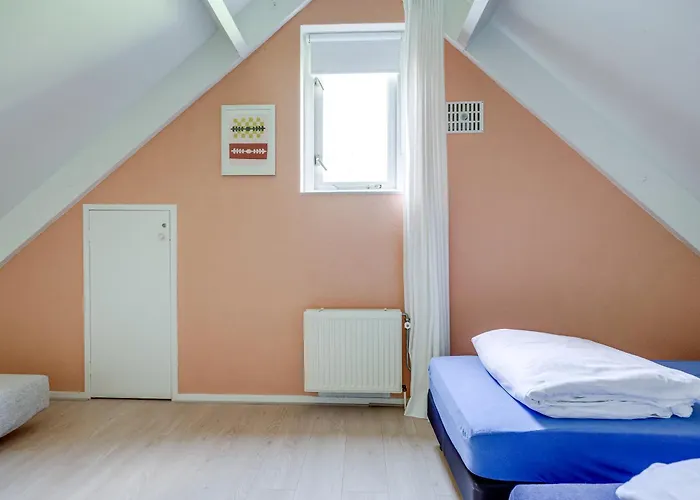 6 - Persoons Forest 209 * Ewijk